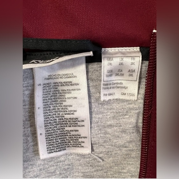 Vintage Reebok Jacket Men 2XL Red Black Full Zip Windbreaker Track Coat Warm Up - Picture 8 of 8